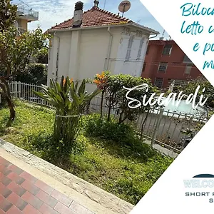 https://via-asplanato-siccardi-apartament.hotelitalianriviera.com
