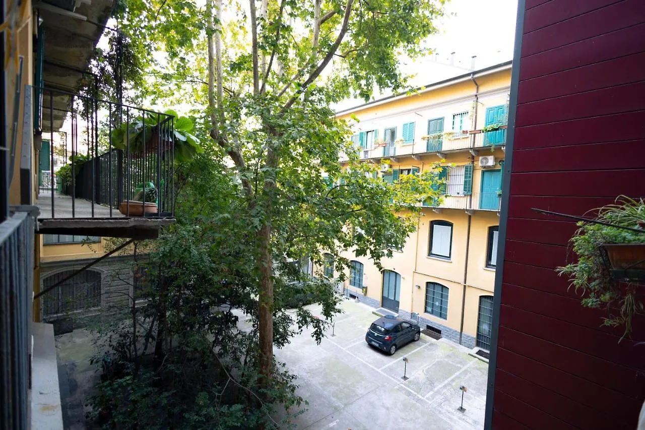 Appartement The Red Bricks Home - San Babila Area Milan